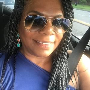 Meet your Posher, Jackie